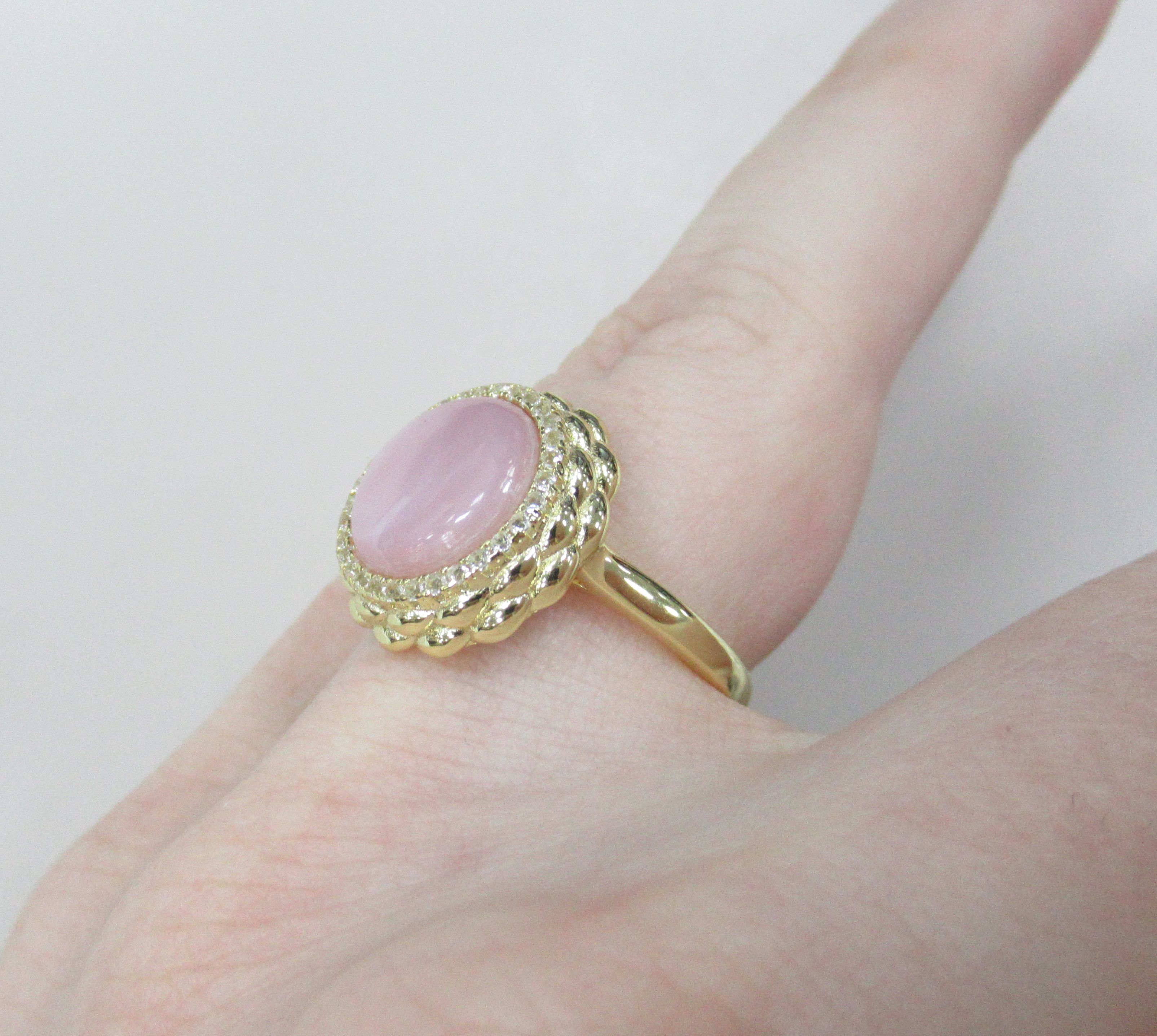 Серебряное кольцо с перламутром